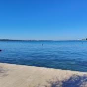 Pogled na mirno morje